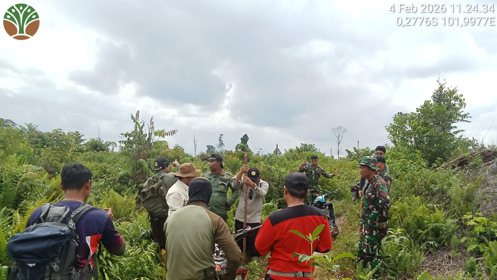 Menjaga Rimba di Bawah Tekanan: Jejak Sunyi Petugas Menata Blok Pemulihan Tesso Nilo