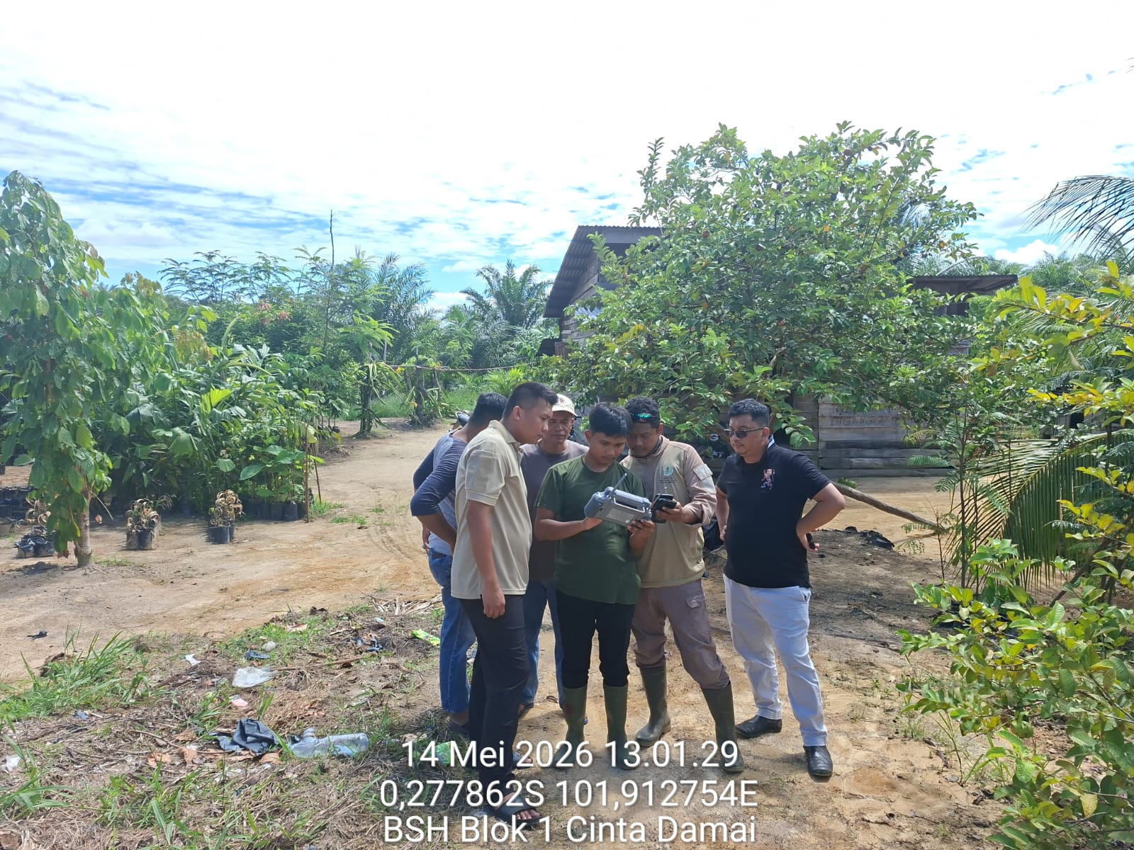 Bertaruh Keringat di Garis Batas: Enam Hari Menantang Nyali di Gunung Melintang