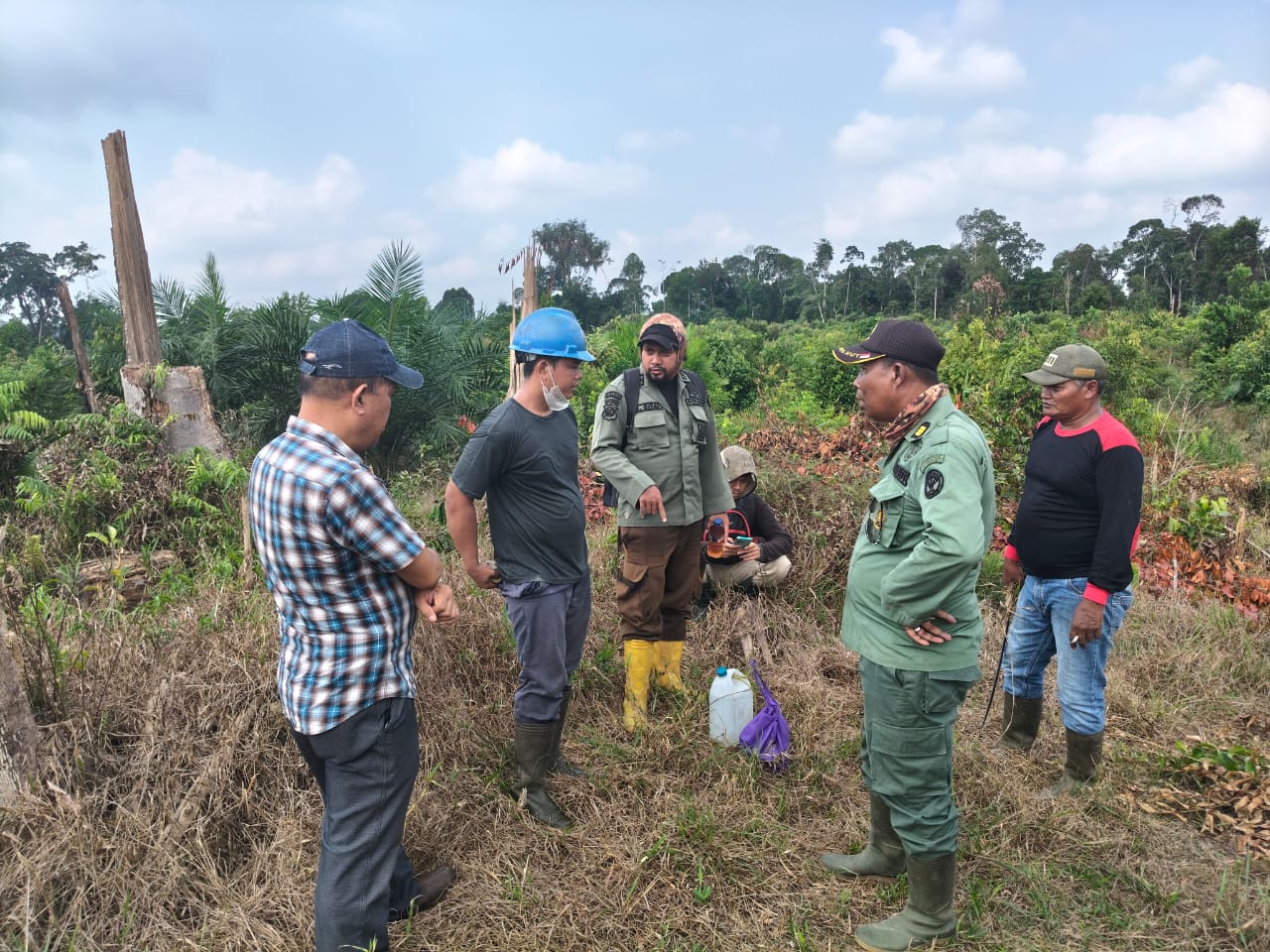 Menjaga Paru-Paru Sumatra: Dedikasi Tanpa Henti Satgas Gabungan di Rimba Tesso Nilo